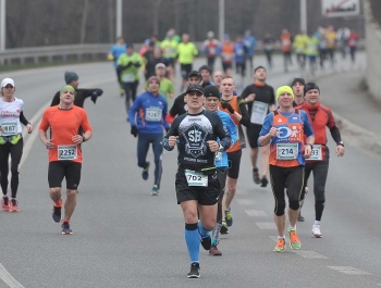 PÓŁMARATON DOOKOŁA JEZIORA ŻYWIECKIEGO - REKORD FREKWENCJI! - zdjęcie9