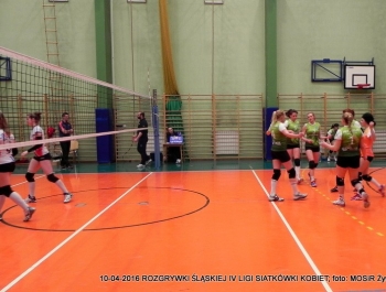 ROZGRYWKI ŚLĄSKIEJ IV LIGI SIATKÓWKI KOBIET - zdjęcie25