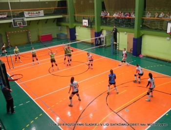 ROZGRYWKI ŚLĄSKIEJ IV LIGI SIATKÓWKI KOBIET - zdjęcie15