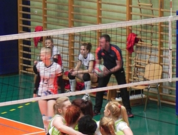 ROZGRYWKI ŚLĄSKIEJ IV LIGI SIATKÓWKI KOBIET - zdjęcie10