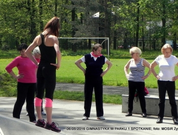 GIMNASTYKA W PARKU - 1 ZAJĘCIA ZA NAMI! - zdjęcie12