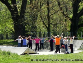 GIMNASTYKA W PARKU - 1 ZAJĘCIA ZA NAMI! - zdjęcie6