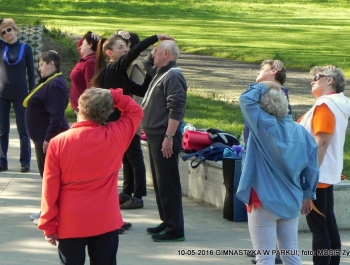 GIMNASTYKA W PARKU - OCZYWIŚCIE W SŁOŃCU - zdjęcie16