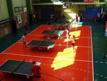 WYNIKI II EDYCJI OTWARTEGO TURNIEJU GRAND PRIX W TENISIE STOŁOWYM O PUCHAR BURMISTRZA MIASTA ŻYWCA - zdjęcie 1