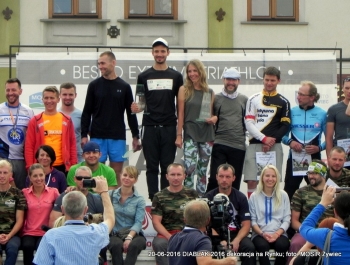 DIABLAK 2016 DEKORACJA NA RYNKU - zdjęcie2