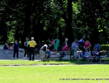 GIMNASTYKA  DLA SENIORÓW - zdjęcie1