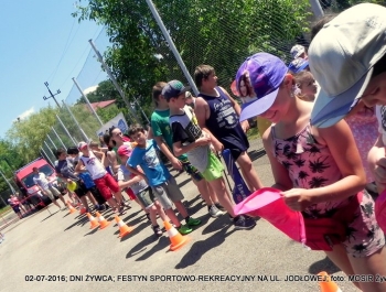 FESTYN NA ULICY JODŁOWEJ - zdjęcie1