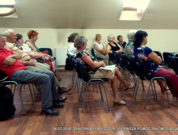 SENIORKA AKTYWNA CIAŁEM I DUCHEM - zdjęcie4