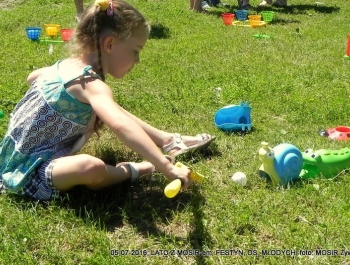 FESTYN NA OSIEDLU MŁODYCH - zdjęcie8