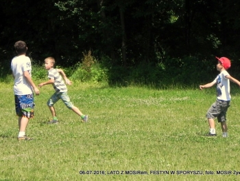 FESTYN NA BOISKU SPORTOWYM W SPORYSZU - zdjęcie19