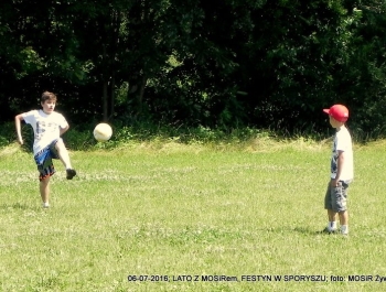 FESTYN NA BOISKU SPORTOWYM W SPORYSZU - zdjęcie18
