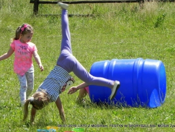 FESTYN NA BOISKU SPORTOWYM W SPORYSZU - zdjęcie13