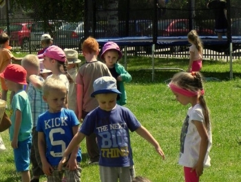 DZIŚ SPOTKALIŚMY SIĘ Z DZIEĆMI NA OSIEDLU 700-LECIA - zdjęcie21