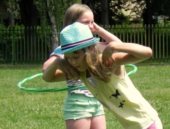 DZIŚ SPOTKALIŚMY SIĘ Z DZIEĆMI NA OSIEDLU 700-LECIA - zdjęcie15