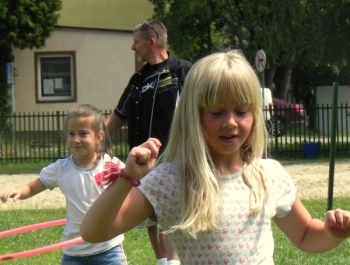 DZIŚ SPOTKALIŚMY SIĘ Z DZIEĆMI NA OSIEDLU 700-LECIA - zdjęcie14