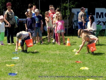 DZIŚ SPOTKALIŚMY SIĘ Z DZIEĆMI NA OSIEDLU 700-LECIA - zdjęcie10