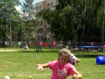 DZIŚ SPOTKALIŚMY SIĘ Z DZIEĆMI NA OSIEDLU 700-LECIA - zdjęcie4