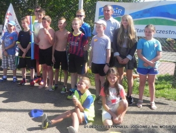 FESTYN NA UL. JODŁOWEJ - zdjęcie1