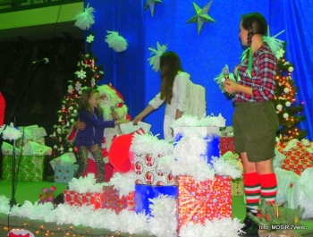 SPOTKANIE ZE ŚWIĘTYM MIKOŁAJEM - MOSiR Żywiec 2016 r. - zdjęcie26