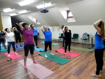 Seniorzy w akcji - GIMNASTYKA! - zdjęcie6