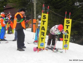 WYNIKI Zawodów Narciarskich Żywieckich Szkół Samorządowych - zdjęcie49