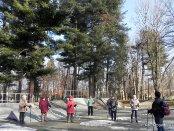 Poniedziałki z SENIOR/KĄ w Parku. - zdjęcie4