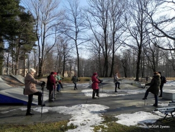 Poniedziałki z SENIOR/KĄ w Parku. - zdjęcie3
