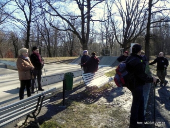 Poniedziałkowe rekreacje w Parku. - zdjęcie2