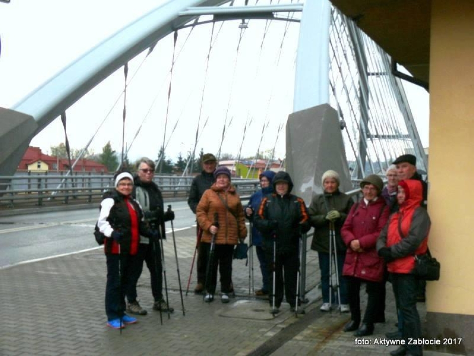 Przedstawiciele SENIORÓW na Zabłockich szlakach do Browaru i nie tylko