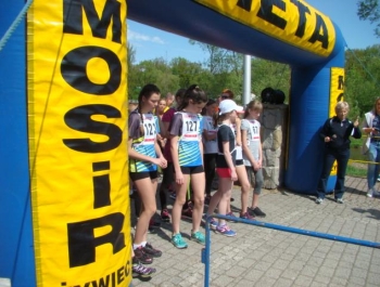 WIOSENNY FESTIWAL BIEGOWY- WYNIKI +ZDJĘCIA - zdjęcie90