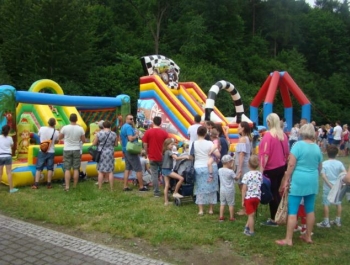 Festyn z okazji Dnia Dziecka - zdjęcie4