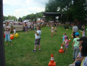 Festyn z okazji Dnia Dziecka - zdjęcie10