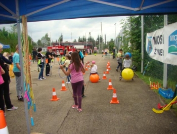 "Festyny z rodzinką" - 30 czerwiec 2018r. ZDJĘCIA - zdjęcie63