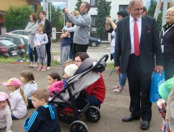 "Festyny z rodzinką" - 30 czerwiec 2018r. ZDJĘCIA - zdjęcie56