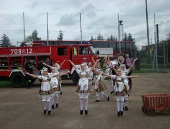 "Festyny z rodzinką" - 30 czerwiec 2018r. ZDJĘCIA - zdjęcie50