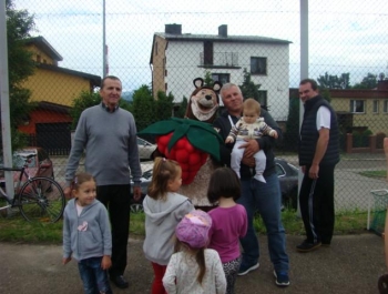 "Festyny z rodzinką" - 30 czerwiec 2018r. ZDJĘCIA - zdjęcie49