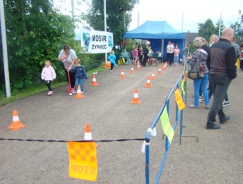 "Festyny z rodzinką" - 30 czerwiec 2018r. ZDJĘCIA - zdjęcie40