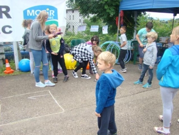 "Festyny z rodzinką" - 30 czerwiec 2018r. ZDJĘCIA - zdjęcie21