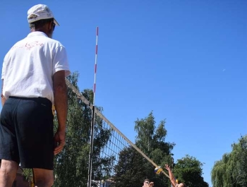 TURNIEJ SIATKÓWKI PLAŻOWEJ "O PUCHAR BURMISTRZA MIASTA ŻYWCA" - WYNIKI - zdjęcie62