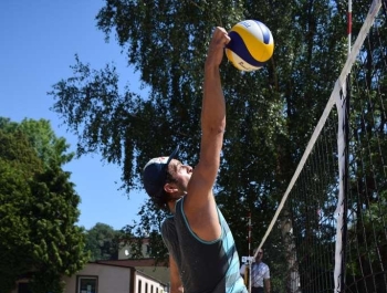 TURNIEJ SIATKÓWKI PLAŻOWEJ "O PUCHAR BURMISTRZA MIASTA ŻYWCA" - WYNIKI - zdjęcie38