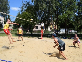 TURNIEJ SIATKÓWKI PLAŻOWEJ "O PUCHAR BURMISTRZA MIASTA ŻYWCA" - WYNIKI - zdjęcie20