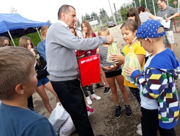 Festyn z serii "FESTYNY z RODZINKĄ" - Witaj Szkoło - 08.09.2018 r - zdjęcie122