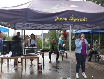 Festyn z serii "FESTYNY z RODZINKĄ" - Witaj Szkoło - 08.09.2018 r - zdjęcie123