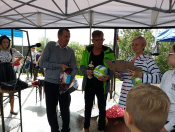 Festyn z serii "FESTYNY z RODZINKĄ" - Witaj Szkoło - 08.09.2018 r - zdjęcie107