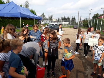 Festyn z serii "FESTYNY z RODZINKĄ" - Witaj Szkoło - 08.09.2018 r - zdjęcie102