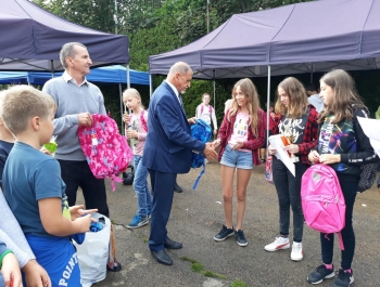 Festyn z serii "FESTYNY z RODZINKĄ" - Witaj Szkoło - 08.09.2018 r - zdjęcie99