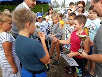 Festyn z serii "FESTYNY z RODZINKĄ" - Witaj Szkoło - 08.09.2018 r - zdjęcie101