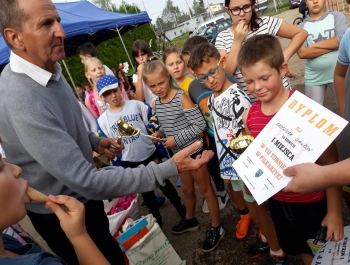 Festyn z serii "FESTYNY z RODZINKĄ" - Witaj Szkoło - 08.09.2018 r - zdjęcie100