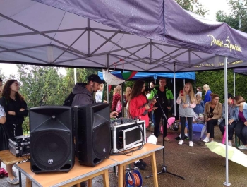 Festyn z serii "FESTYNY z RODZINKĄ" - Witaj Szkoło - 08.09.2018 r - zdjęcie64