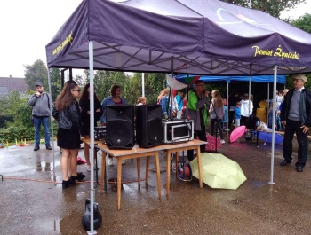 Festyn z serii "FESTYNY z RODZINKĄ" - Witaj Szkoło - 08.09.2018 r - zdjęcie62